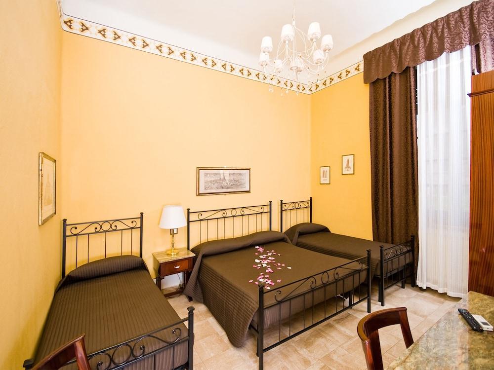 Hotel Pisa Tower Esterno foto